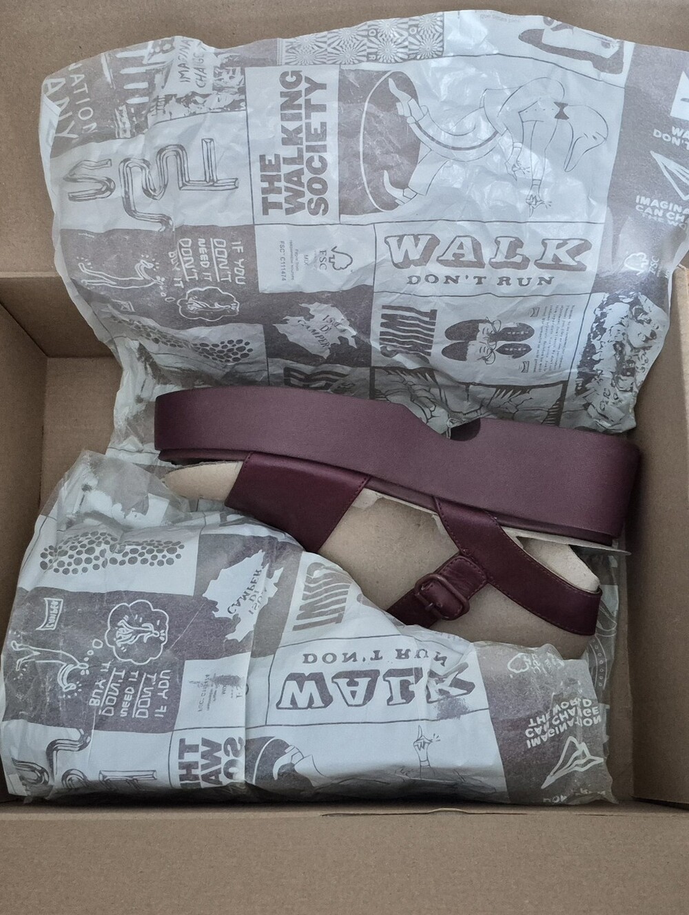 Camper Ankle Strap Lightweight Wedge Sandals in Burgundy 38EU / 7.5US - Picture 14 of 14